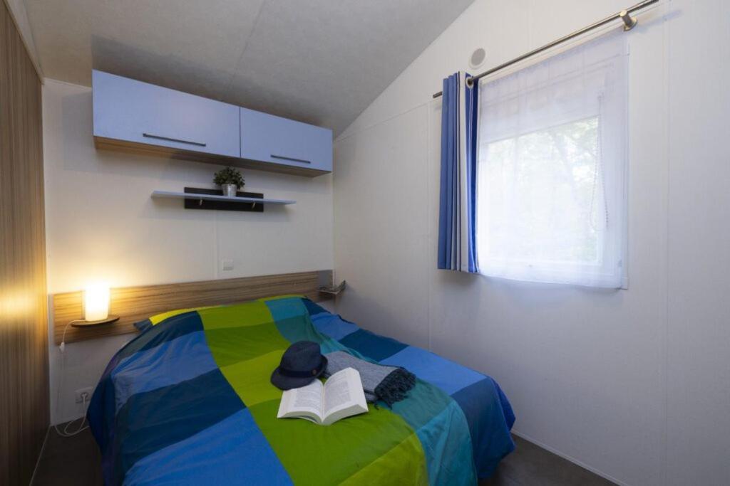 Camping Ushuaia Villages Au Bois Joli Andryes ภายนอก รูปภาพ