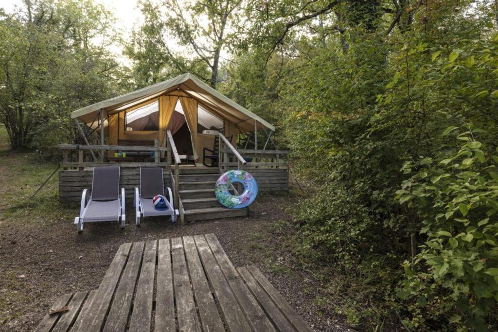 Camping Ushuaia Villages Au Bois Joli Andryes ภายนอก รูปภาพ