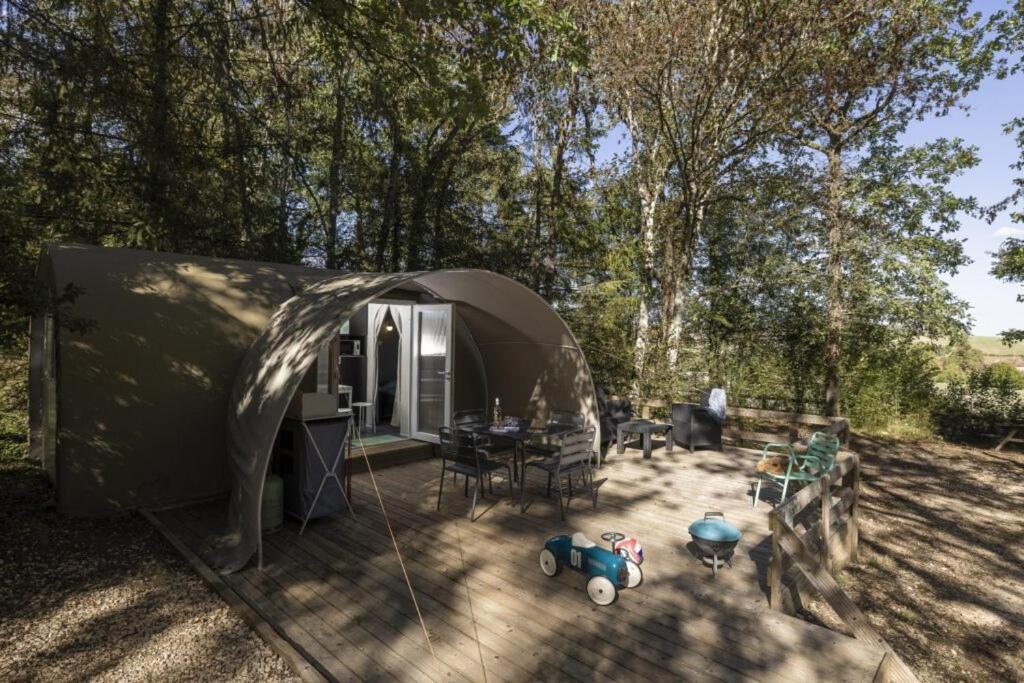 Camping Ushuaia Villages Au Bois Joli Andryes ภายนอก รูปภาพ
